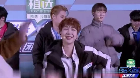 17c吃瓜黑料蘑菇:某知名明星被曝与神秘人士深夜约会,背后隐藏的秘密让人震惊! 17c吃瓜黑料蘑菇:某知名明星被曝与神秘人士深夜约会,背后隐藏的秘密让人震惊!