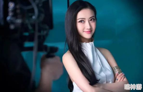 日本人妻三级:探究其背后的文化影响与社会反响,分析其在影视产业中的受众群体及市场趋势 日本人妻三级:探究其背后的文化影响与社会反响,分析其在影视产业中的受众群体及市场趋势