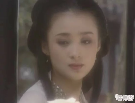 西施咬铁球流眼泪翻白眼，历史传说中的绝世美女与铁球的神秘寓意解析及其背后的文化影响