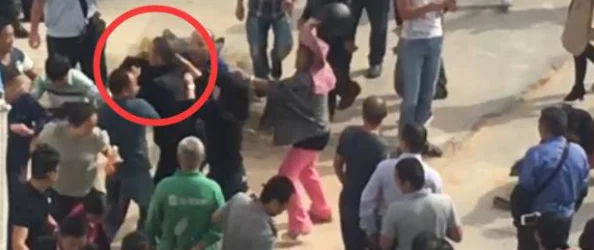 暴力一区二区三区：震惊！某地发生大规模冲突，数十人受伤，现场目击者描述恐怖场面令人不寒而栗！