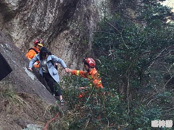 国精一二二产品无人区视频:展示了最新科技在极端环境下的应用与挑战,带您领略不一样的视角与体验 国精一二二产品无人区视频:展示了最新科技在极端环境下的应用与挑战,带您领略不一样的视角与体验