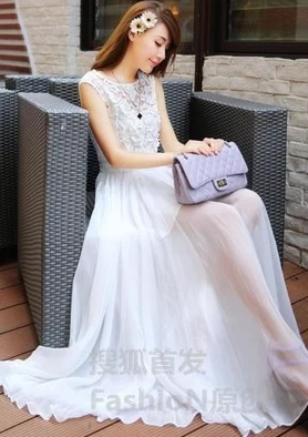 女裙底部：时尚潮流中的细节之美，展现女性优雅与个性魅力的完美结合