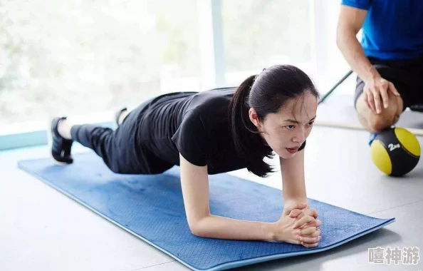 光腿拔萝卜：网友纷纷评论“这是对腿部自信的挑战，也是对生活乐趣的真实表现！”