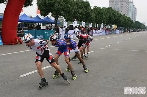 差差差不多30秒的轮滑视频，展现了精彩的技巧与速度，让人感受到轮滑运动的魅力与乐趣