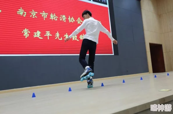 男生和女生一起相嗟嗟嗟轮滑鞋下载,畅享双人滑行乐趣,共同体验速度与激情的完美结合! 男生和女生一起相嗟嗟嗟轮滑鞋下载,畅享双人滑行乐趣,共同体验速度与激情的完美结合!