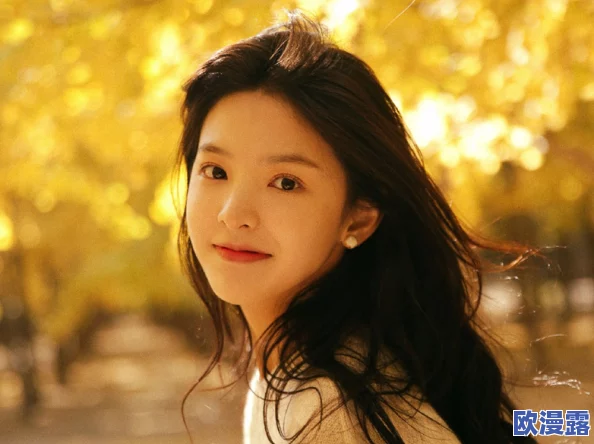 汤芳大胆玉门打开无遮挡,引发网友热议:有人称赞其勇气,也有评论认为应注意个人形象与社会影响 汤芳大胆玉门打开无遮挡,引发网友热议:有人称赞其勇气,也有评论认为应注意个人形象与社会影响
