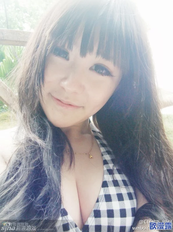 美女校花娇羞雪乳乱颤,校园内外热议她的美丽与才华,引发众多网友点赞与关注,成为新一代网络红人 美女校花娇羞雪乳乱颤,校园内外热议她的美丽与才华,引发众多网友点赞与关注,成为新一代网络红人