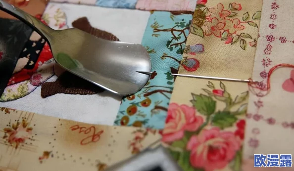 老师你下面太紧进不去动态图 这标题真是让人忍俊不禁，既搞笑又有点调侃的意味，网友们纷纷表示好奇想看内容