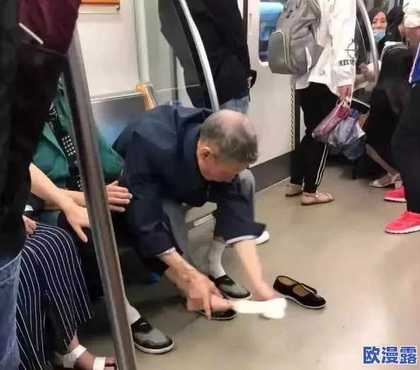 美女扒开尿囗给男生桶爽近日引发热议网友纷纷围观讨论事件背后的故事和当事人的反应让人忍不住想要了解更多内幕