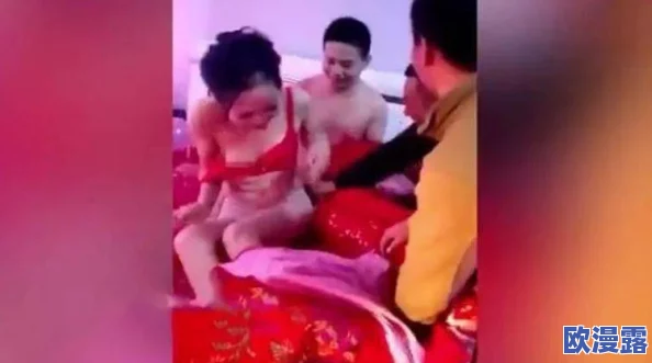 韩国边摸边做大尺度床戏引发热议网友讨论演员表现与剧情深度相关话题持续升温引发关注 韩国边摸边做大尺度床戏引发热议网友讨论演员表现与剧情深度相关话题持续升温引发关注