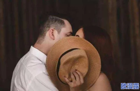 男人激烈吮乳吃奶文在生活中展现了亲密关系的重要性,增进了彼此的信任与理解,让爱更加深厚 男人激烈吮乳吃奶文在生活中展现了亲密关系的重要性,增进了彼此的信任与理解,让爱更加深厚